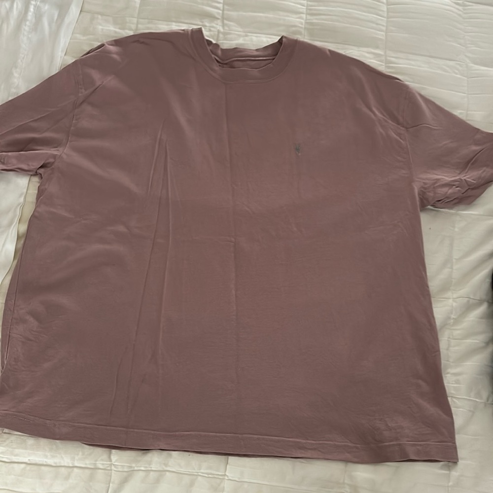 Men’s ALLSAINTS Crew Neck T Shirt. Mauve color. Size XXL. EUC